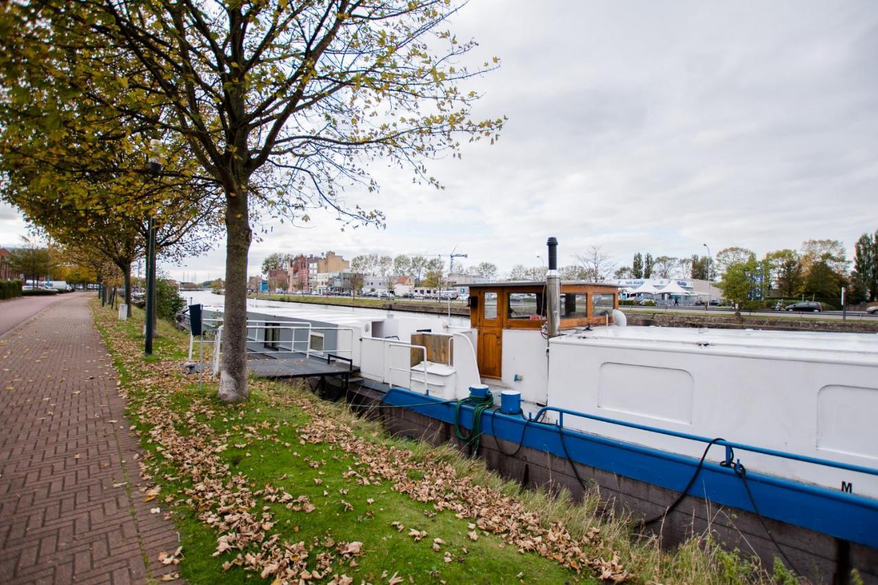 Отель Houseboat Jana - With Sauna And Terrace Брюгге Экстерьер фото
